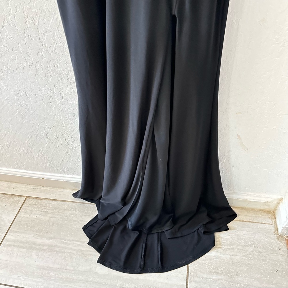 JUMP APPAREL Women’s Junior’s Black Slit Halter Maxi Evening Dress 3\4 - Picture 6 of 10